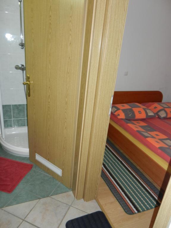 Gostilna Stara Posta Hotel Podkraj Екстериор снимка